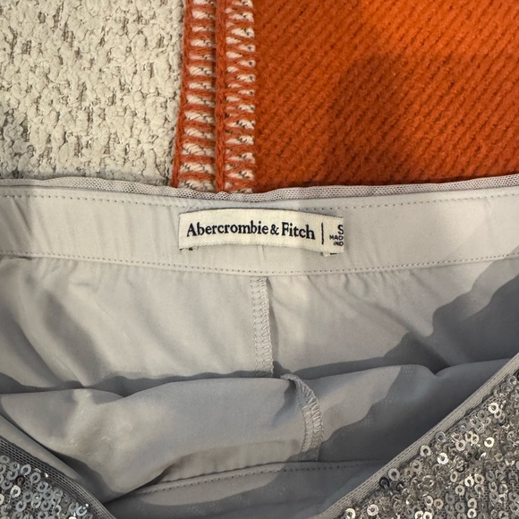 Abercrombie & Fitch Silver Mini Skort - Picture 3 of 3